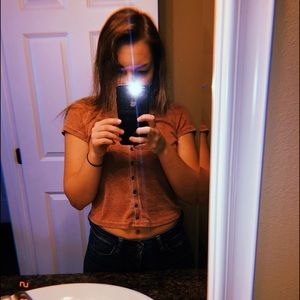 Meet your Posher, Alli